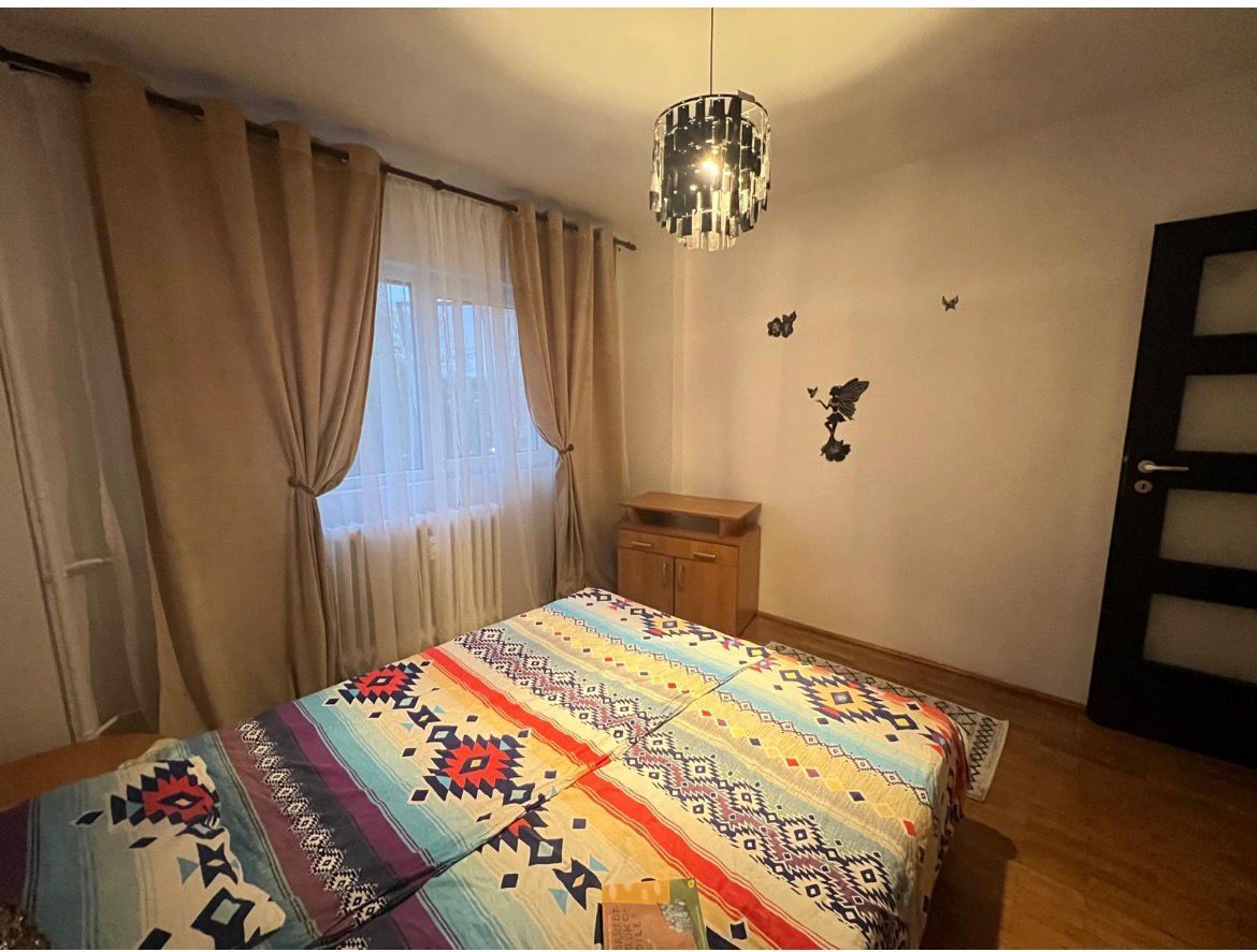 AP. 2 CAMERE - SALAJ, BLOC REABILITAT, MOBILAT/UTILAT MODERN - Poză 4