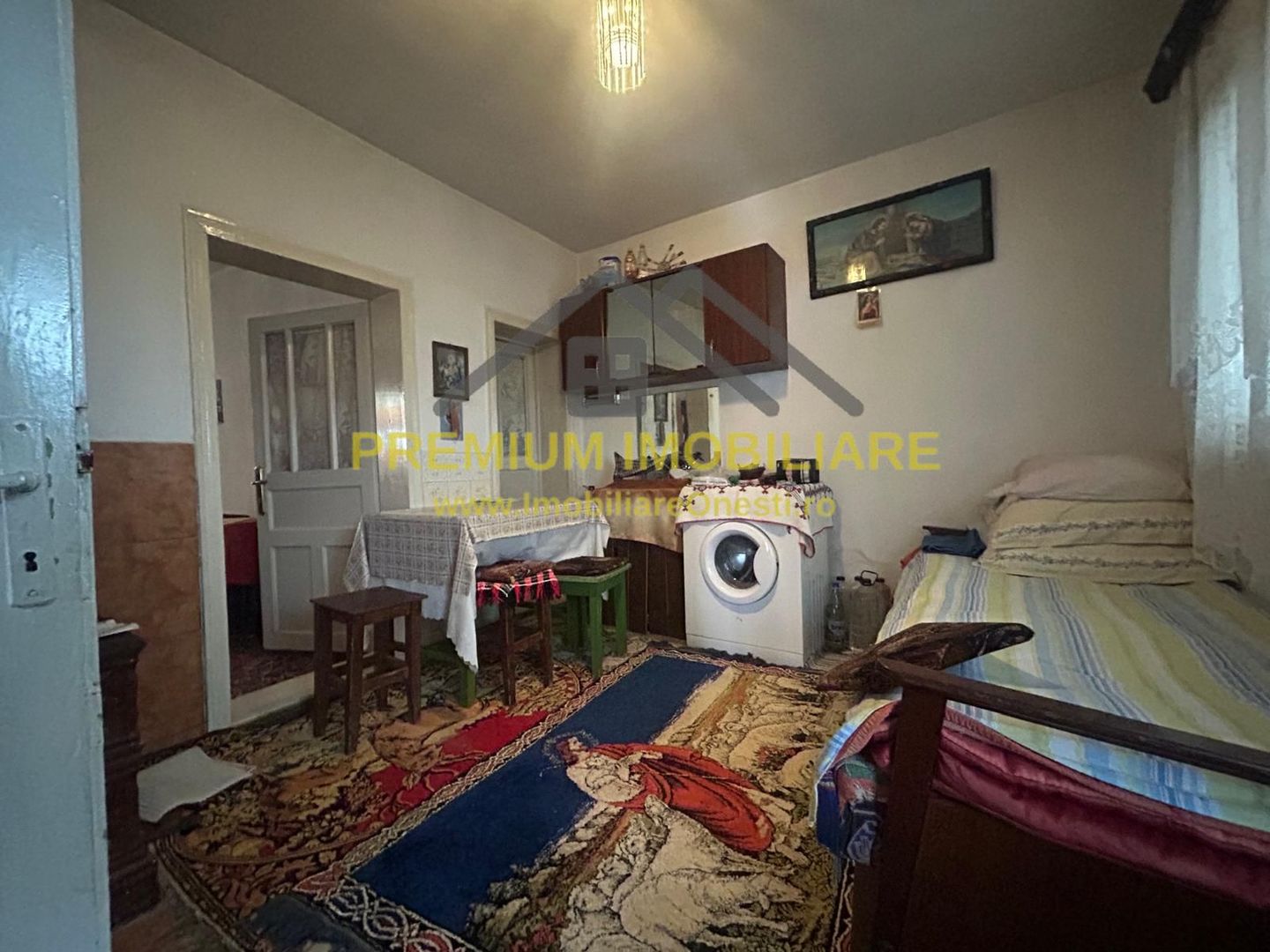 Casă batraneasca+ teren 999 mp intravilan în Oituz - Poză 12