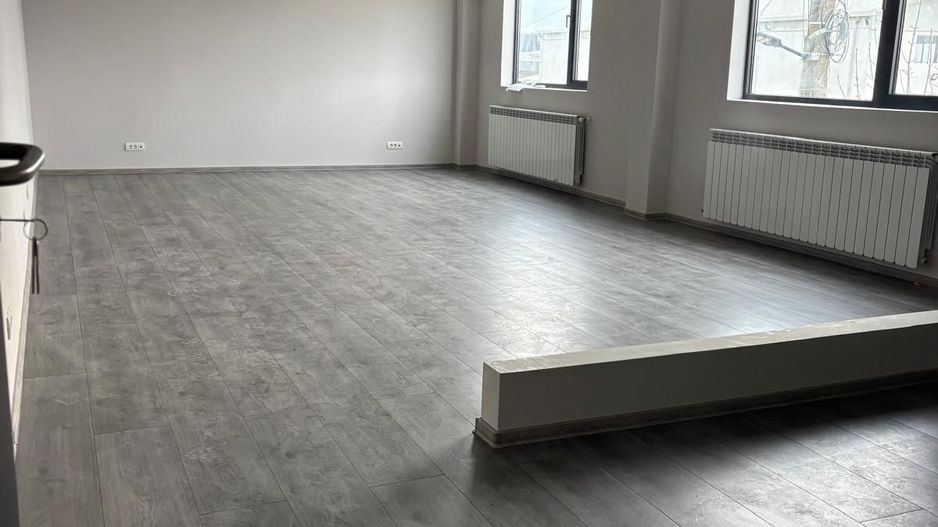 Hala in Ciolpani - Poză 7