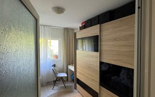 Etaj 2 Apartament 4 Camere Nicolina - Cug - Poză 9