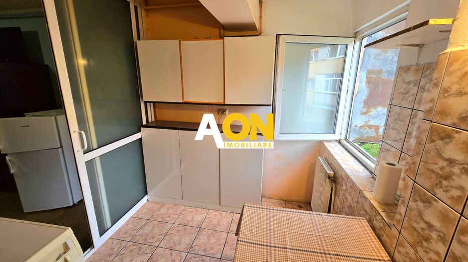 Garsonieră de Vânzare, 24mp, Etaj 3, Zona Cetate - Poză 6