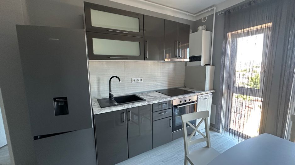 🏡 Apartament 3 camere, finisat modern, cu parcare subterană inclusă – - Poză 7