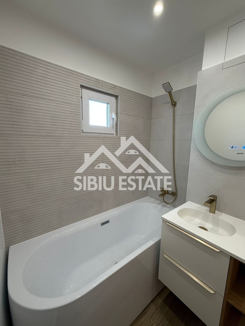 Locație excelentă! Apartament 3 camere renovat, etaj 1, Sibiu - Poză 18