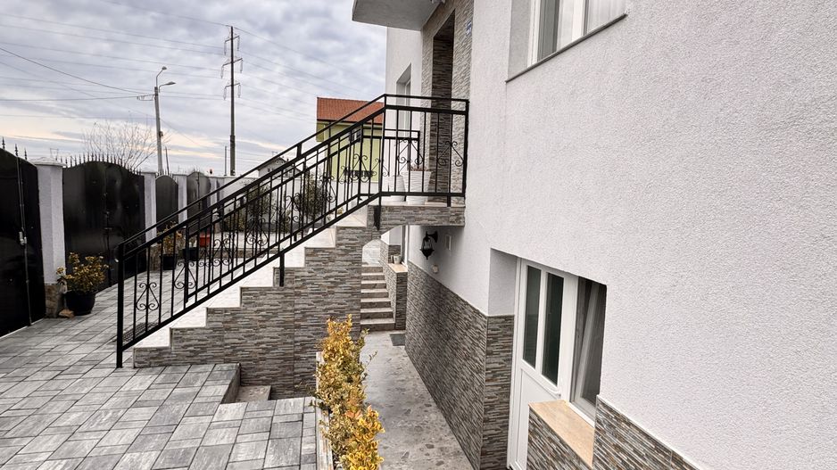 Vilă spațioasă cu 6 camere – Cartierul Viena, Oradea - Poză 22