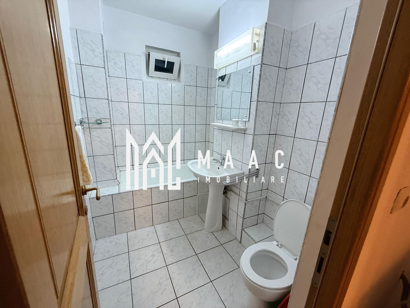 Închiriere apartament 4 camere | etaj 3 I zona Milea - Poză 7