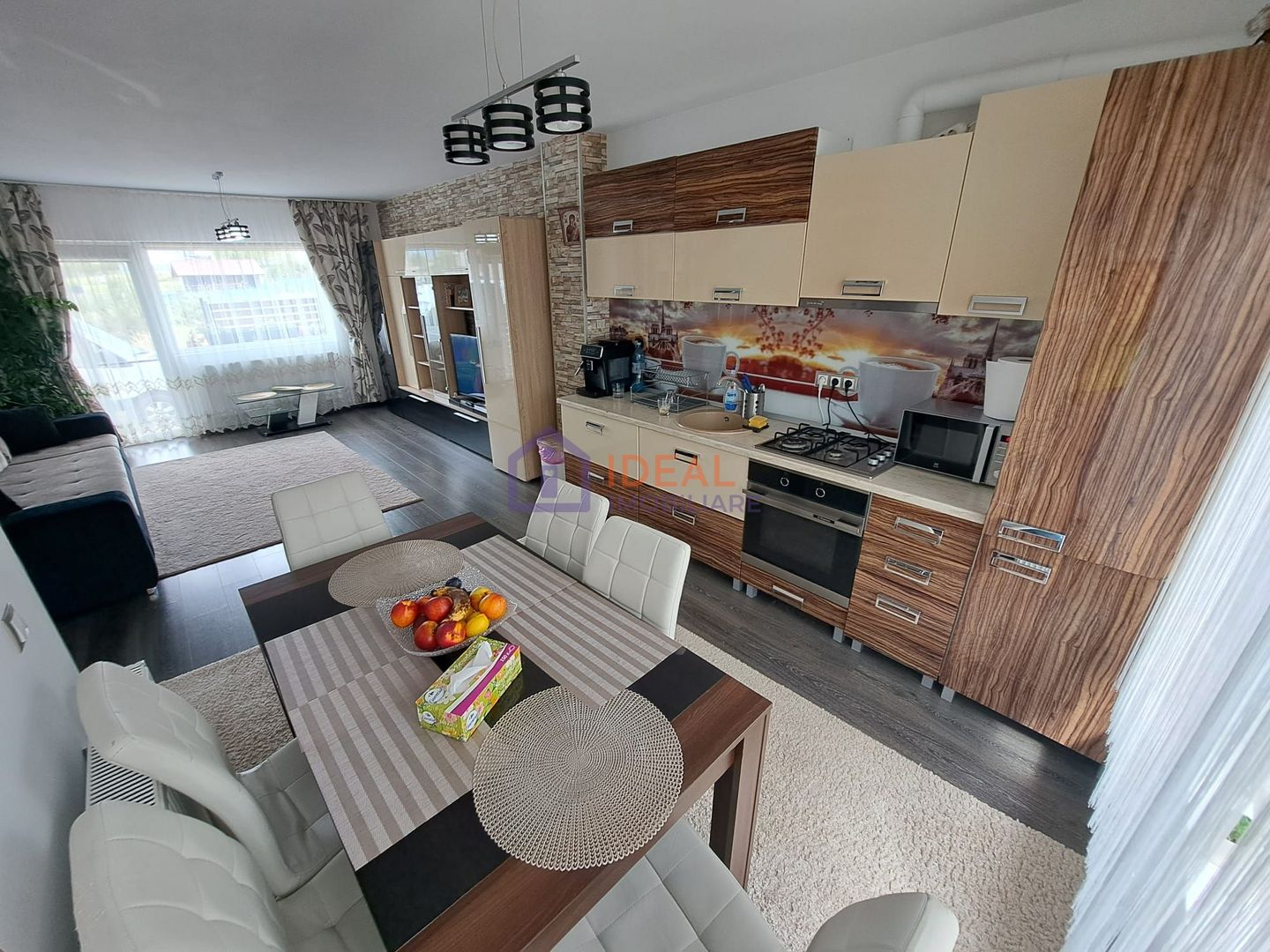 Casa cu 4 camere Mobilata-Utilata, in Cartierul Arhitectilor - Poză 3