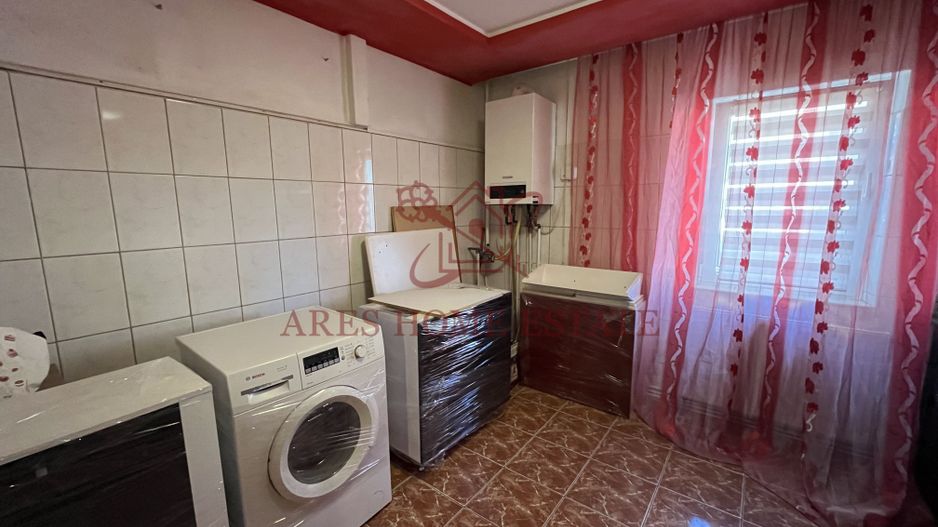 Apartament decomandat, zona Dambovita | Etaj 2 | Centrala proprie - Poză 14