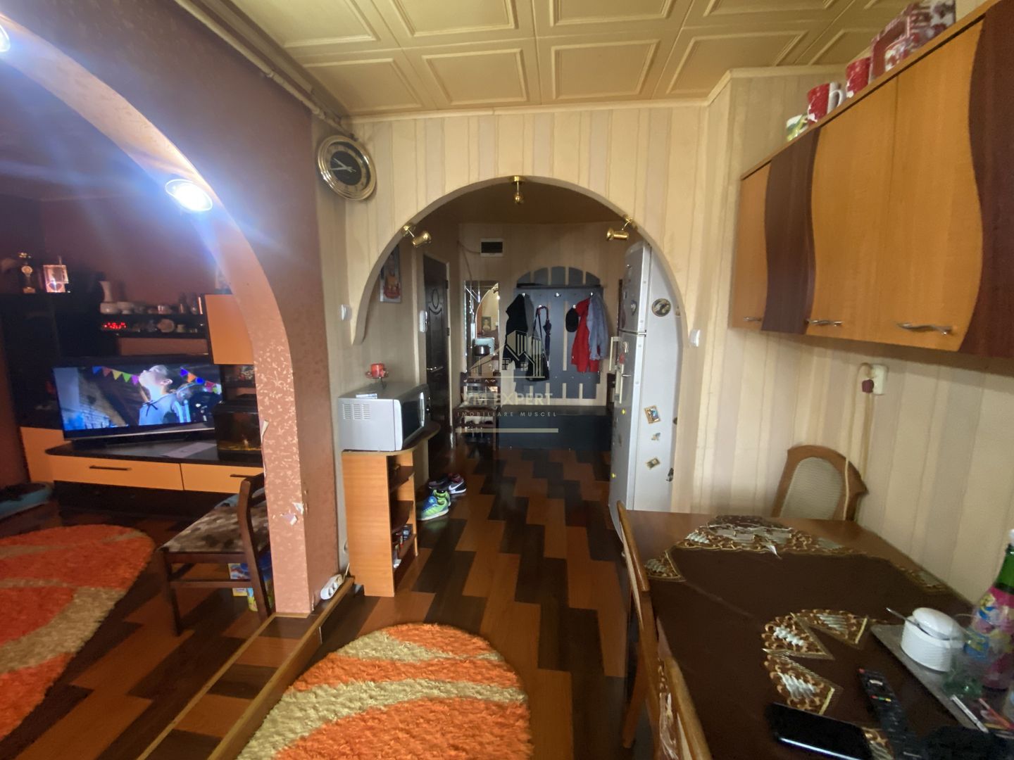 APARTAMENT 3 CAMERE, ETAJ 4, GRUI-CAMPULUNG MUSCEL, - Poză 3