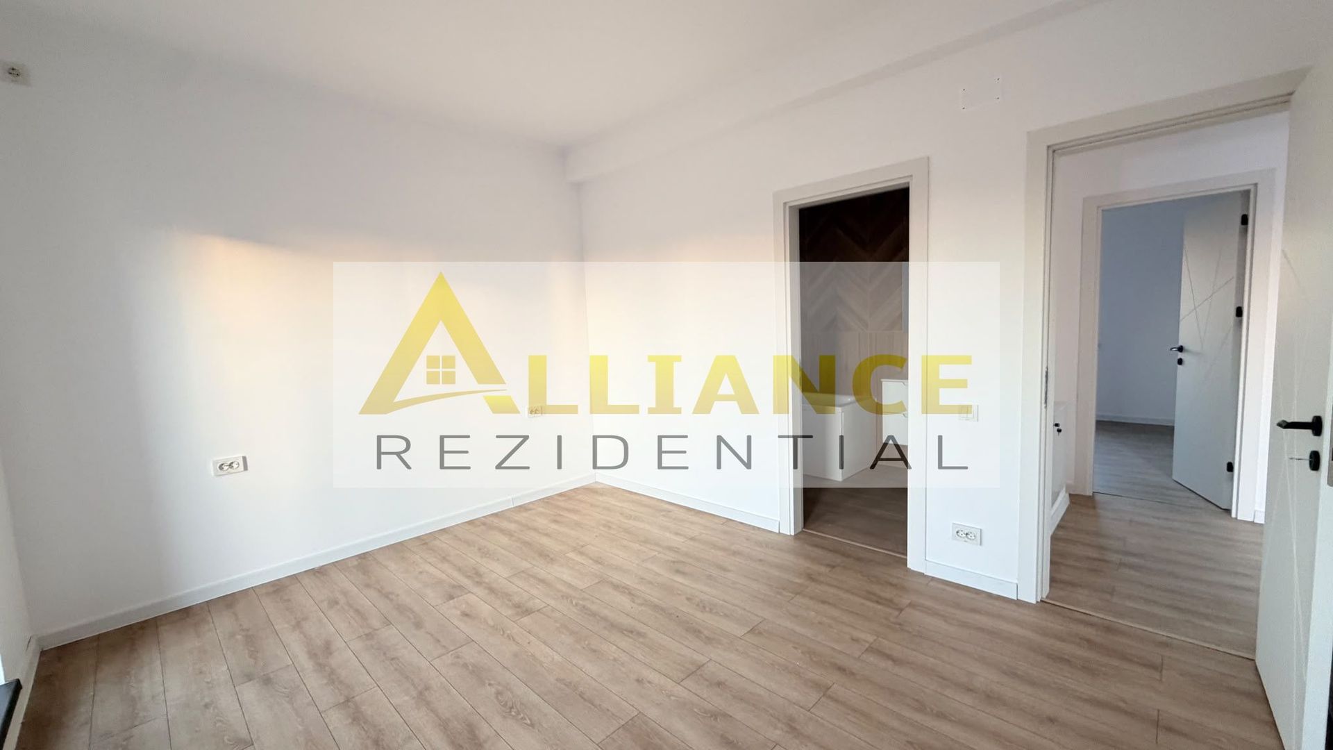 Casa moderna cu 3 camere, 2 bai si teren de 375 mp, aproape de STB - Poză 11