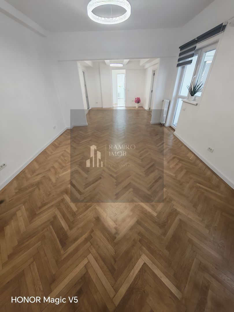 Inchiriere apartament / spatiu comercial 117mp Piata Unirii - Poză 1