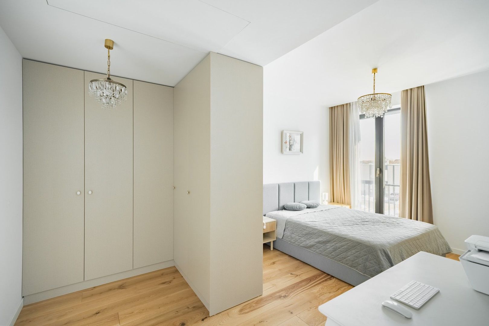 Apartament de 3 camere in Amber Forest - Poză 16