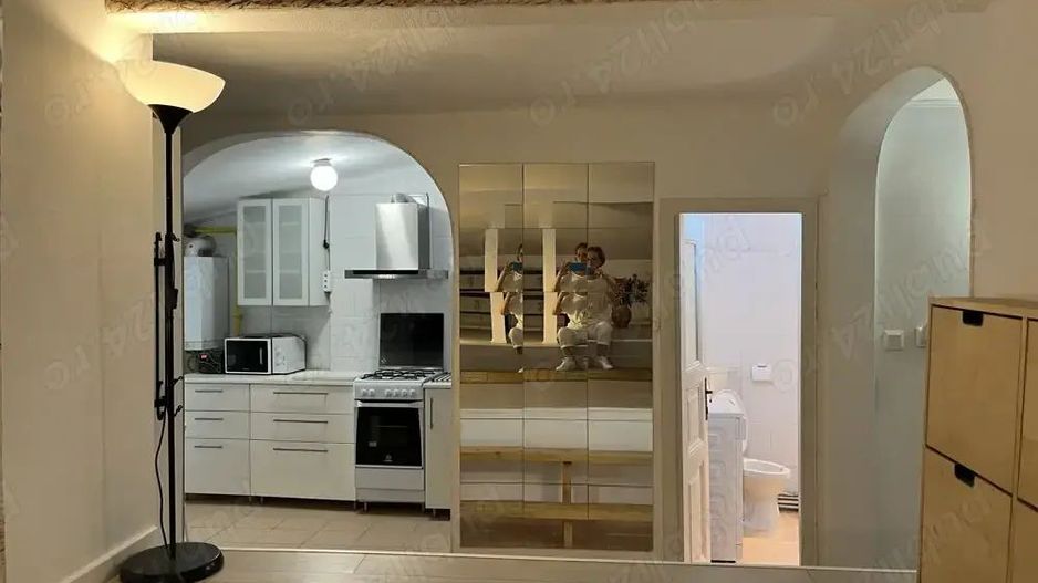 De inchiriat apartament 2 Camere Romana - Poză 8