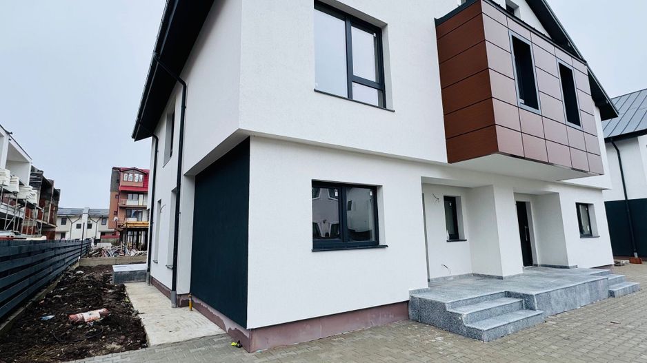 Vile Otopeni 23 august 5 camere, TOATE utilitatile - Poză 2