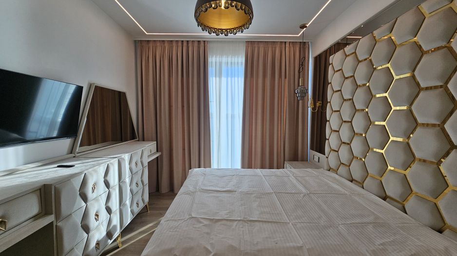 Apartament 4 camere premium de inchiriat/Lake On/Mamaia - Poză 1