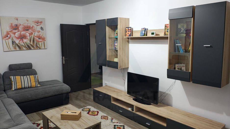 Apartament 3 camere 73 mp bucatarie generoasa lift pivnita Vasile Aron - Poză 3