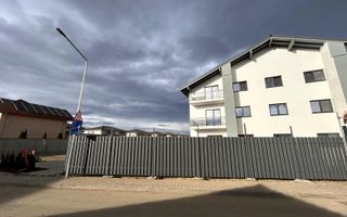 Investiția perfectă: apartament modern cu 2 camere si balcon în Șelimbăr - Poză 1