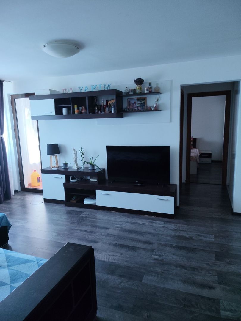 Apartament 2 camere Dristor, 3 minute metrou - Poză 1