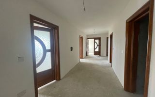 Casă la Rosu | Teren imprejmuit | Priveliste panoramica| Burla - Poză 11