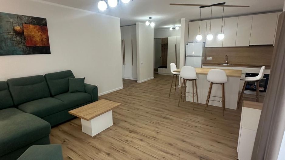 Apartament 3 camere,90mp,2 bai,1 pivnită,2 balcoane,bloc nou - Poză 13