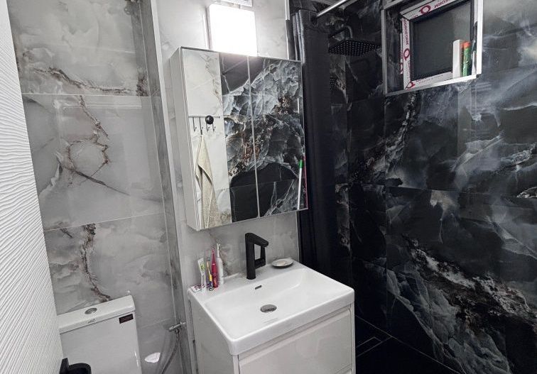 Dambovita | 3 Camere | 2 Bai | Decomandat | Bloc Izolat - Poză 7