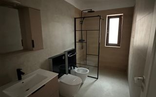 CASA TIP DUPLEX DESPARTIT PRIN GARAJ - Poză 36
