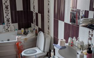 Apartament 69mp+magazie renovata 20mp-etaj 1-Investitie-Ultracentral - Poză 4