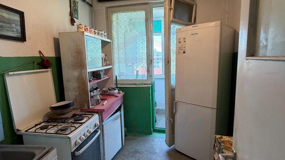 De vanzare apartament cu doua camere - Complex Siretu - Poză 3