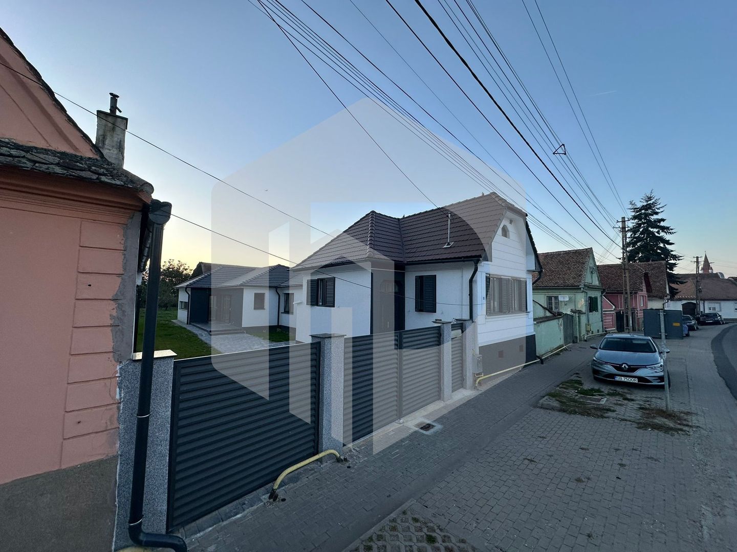 Casa Single | 191 mpu | Pivnita | 4 Dormitoare | Cristian | Centru - Poză 4