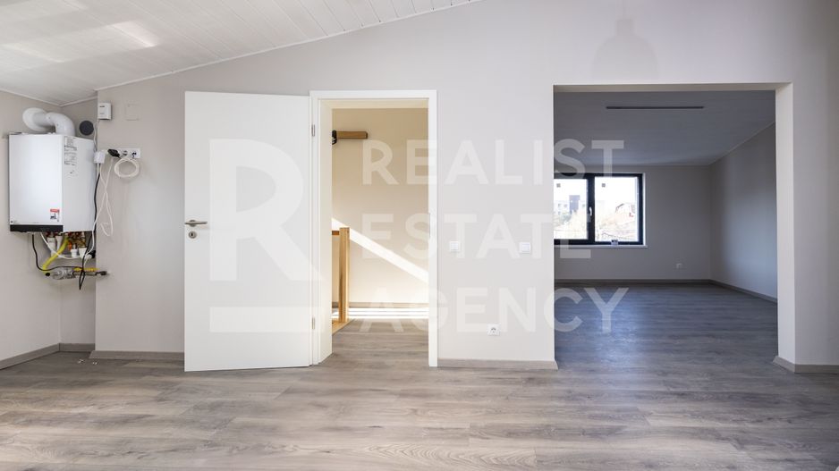 Chirie, casă, 8 camere, zona 1 Mai, București - Poză 37