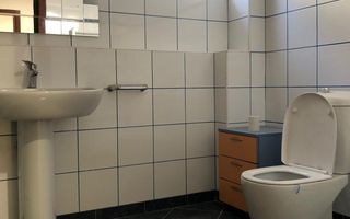 Vila 6 camere cu iesire la lacul Baneasa teren 317 mp - Poză 9