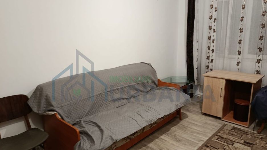 Camera de cămin cu baie - Poză 3