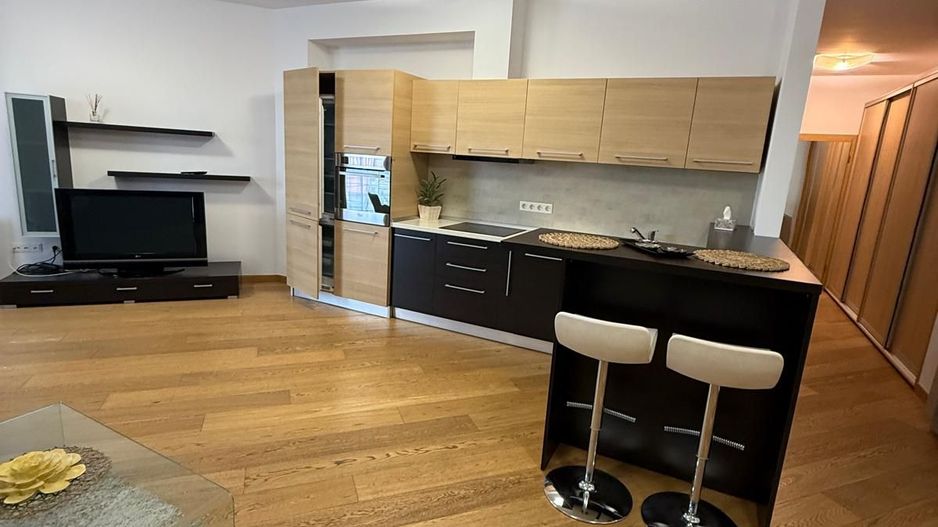 Apartament 2 camere loc de parcare în subteran - Poză 4