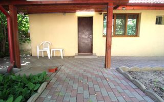 2 camere la curte intr-o zona linistita in Cetatii - Poză 12