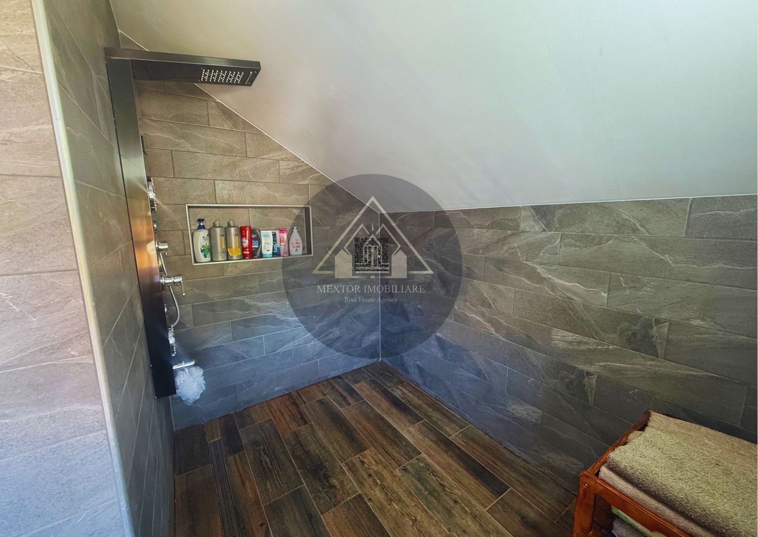 Casa de 4 camere, de vanzare - Poză 21