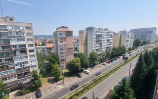 APARTAMENT 4 CAMERE, 2 BĂI, BALCON, PIVNIȚĂ, B-DUL MIHAI VITEAZU - Poză 2