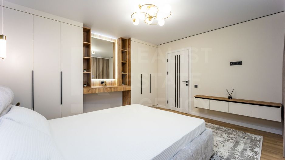 Vânzare, apartament 3 camere 56 mp, str. Mircea cel Bătrân, Ciocana - Poză 5