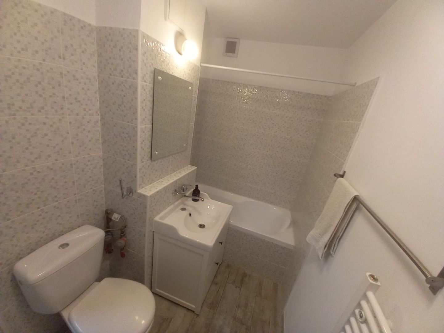 Închiriere Garsonieră Decebal, renovata, 8 min metrou - Poză 7