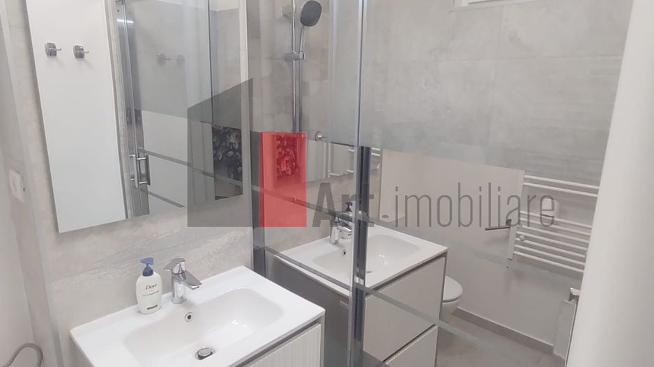 Vânzare apartament 3 camere Bd. Obregia - Pța Străduinței - Poză 1