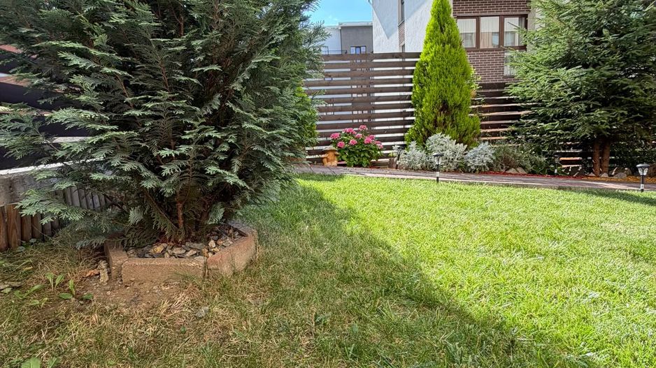 Apartament 3 camere, curte, boxa, parcare, Sub Cetate - Poză 47