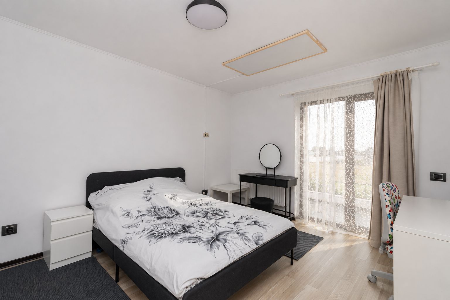 Casa individuala 6 camere, 214mpu,509 mp teren, 5km de Bucuresti, 2013 - Poză 7