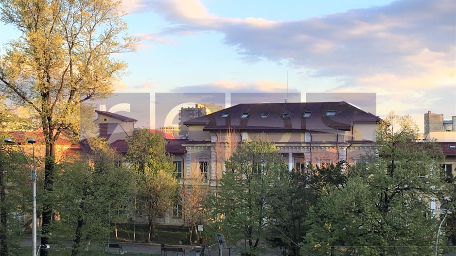 VANZARE APARTAMENT 2 CAMERE DECOMANDAT | ZONA VICTORIEI - Poză 11