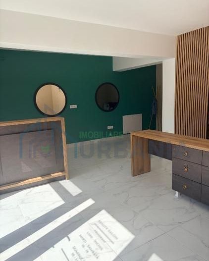 Spațiu comercial de 33 mp cu vitrină stradală, baie proprie, în Lunca Cetățuii - Poză 2