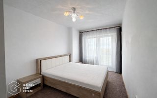 Apartament 3 camere tip Samanta, decomandat, zona Polivalenta - Poză 3