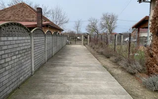 Duplex spațios, 200 mp utili, teren 700 mp, în vatra veche din Moșnița - Poză 24