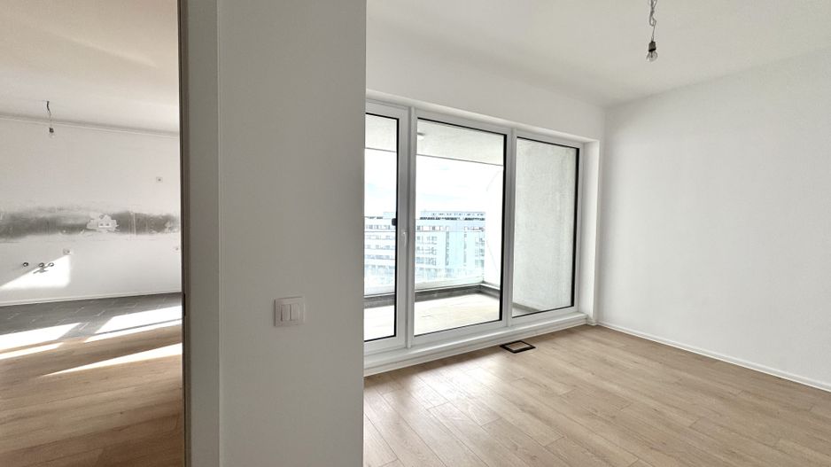 3 camere. Bucătărie Open-Space - Verdere curte interioară - Poză 12