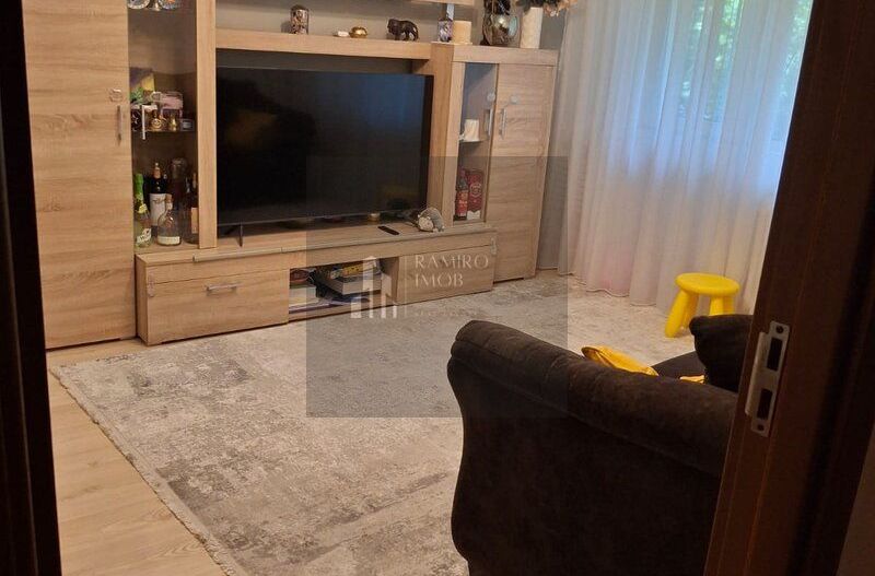 Apartament 2 camere, P-ta Sudului/ Secuilor, mobilat-utilat, renovat - Poză 1