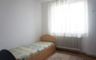 Apartament cu 3 camere de inchiriat zona centru nou - Poză 6