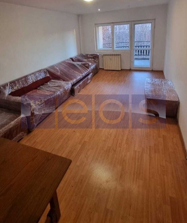 Vanzare 3 camere  | Bulevardul Unirii  | Etaj 2 | Locație centrala - Poză 1