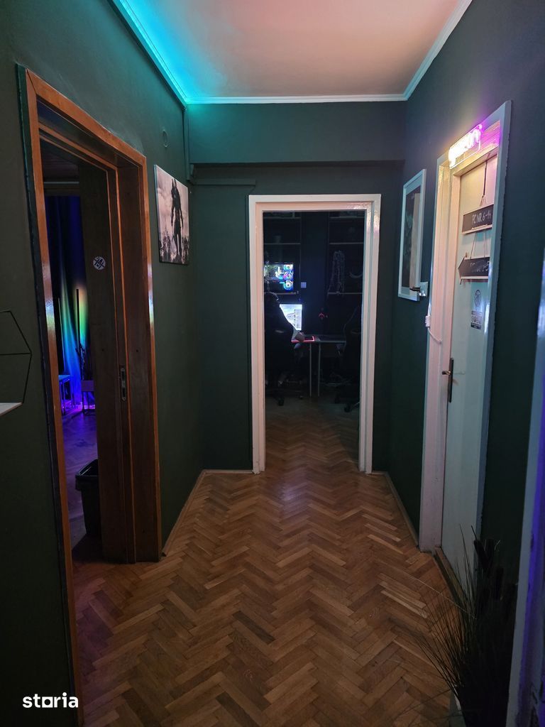 BRASADAS vinde proprietate ultracentrala, doua case 250 mp. - Poză 8