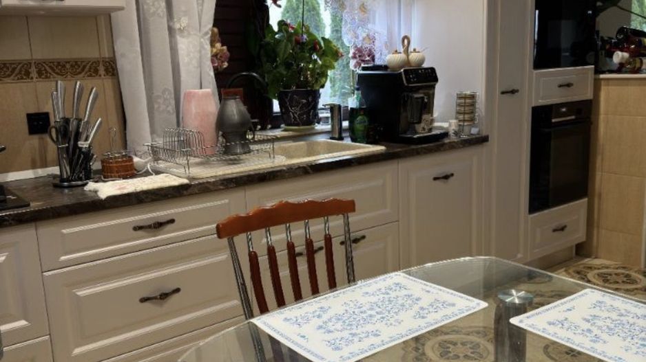 Casa de vanzare P+1, 4 Garaje, Vetis - Poză 8